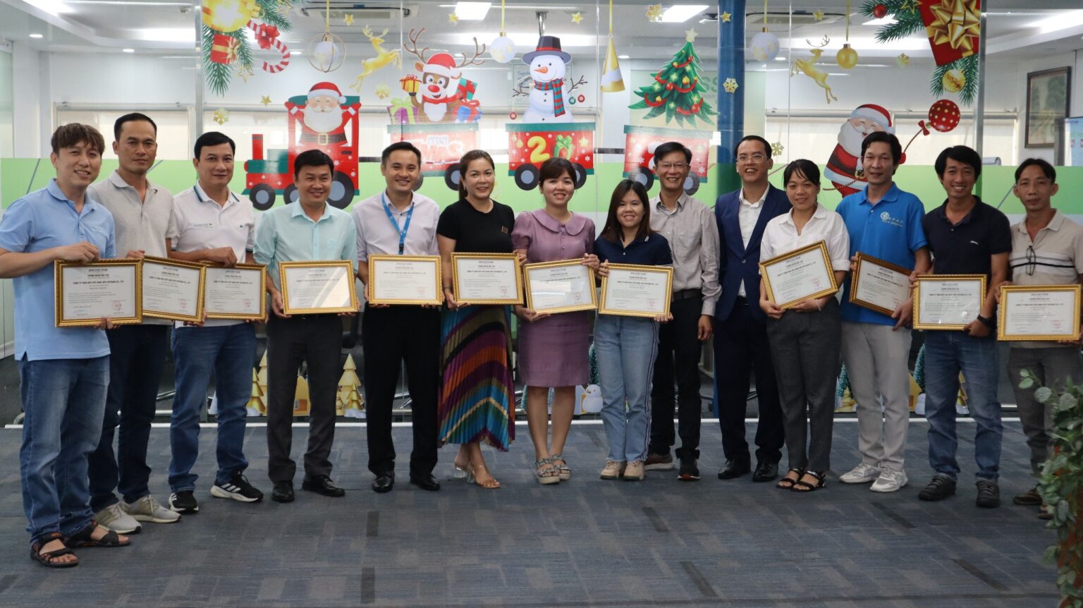 khoa-dao-tao-lean-six-sigma-yellow-green-black